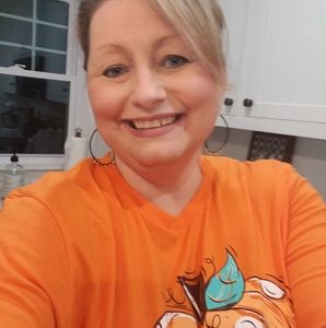 Meet your Posher, Deborah